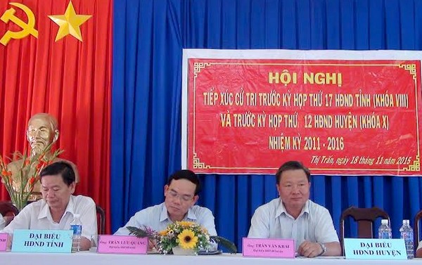 Cử tri đề nghị các ngành giải quyết ô nhiễm môi trường và phối hợp đồng bộ trong xây dựng hạ tầng 